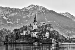 The Church in Lake Bled and the Castle in Bled 20200127-Slovenia-114-A.jpg